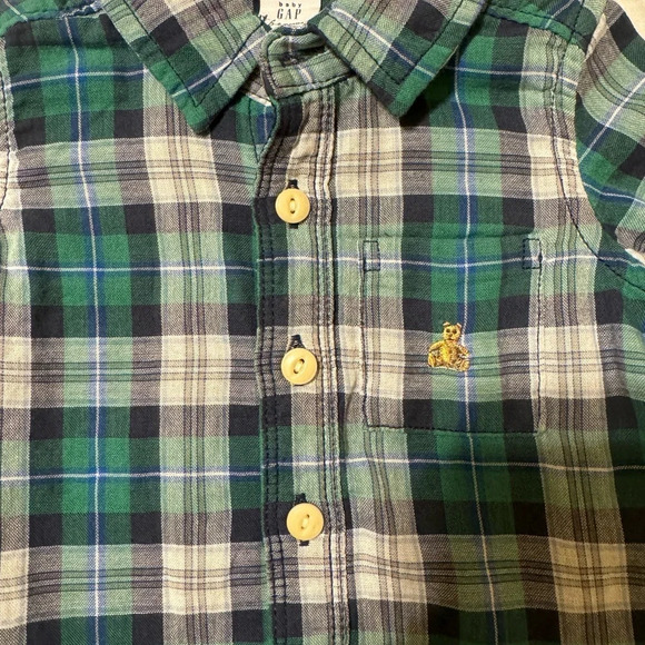 Baby Gap Long Sleeve Button Down Plaid Shirt Size 3-6 Months - Picture 2 of 7